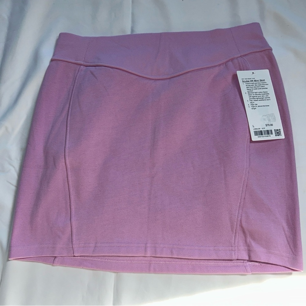 Lululemon HR Mini Bubble Gum Pink Women's Skirt Sz Lg-NWT